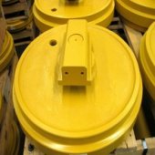 Колесо направляющее KOMATSU PC160LC-7-PC240NLC-7K VRT "ЛЕНИВЕЦ"