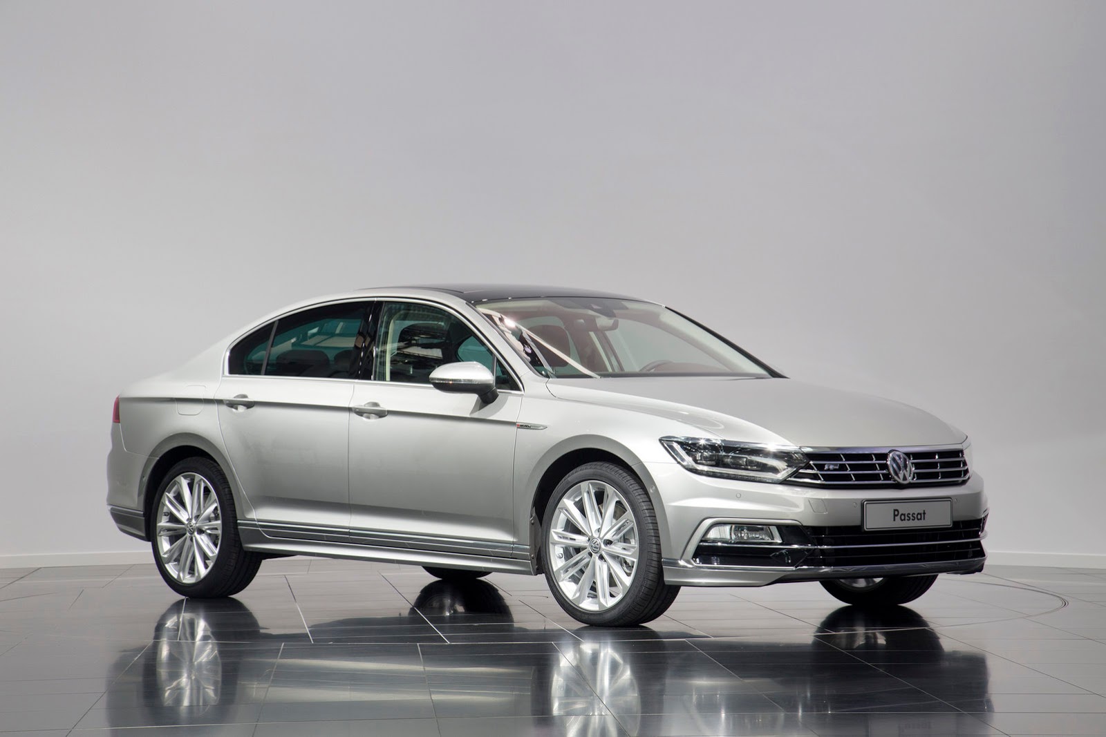 Автозапчасти для Volkswagen Passat