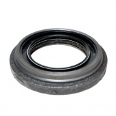 Сальник ступицы ЧМЗАП 9906/99858/99859/93853 с обоймой