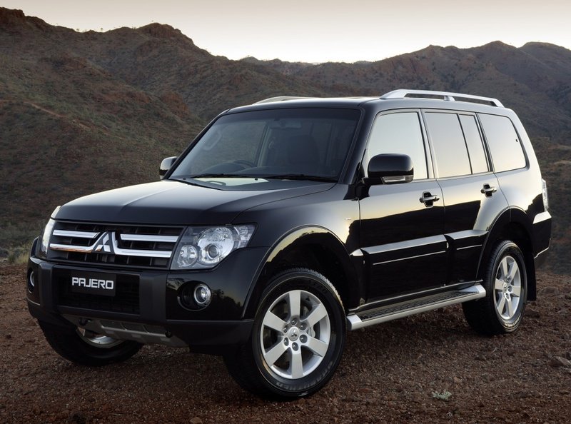 Автозапчасти для Mitsubishi Pajero